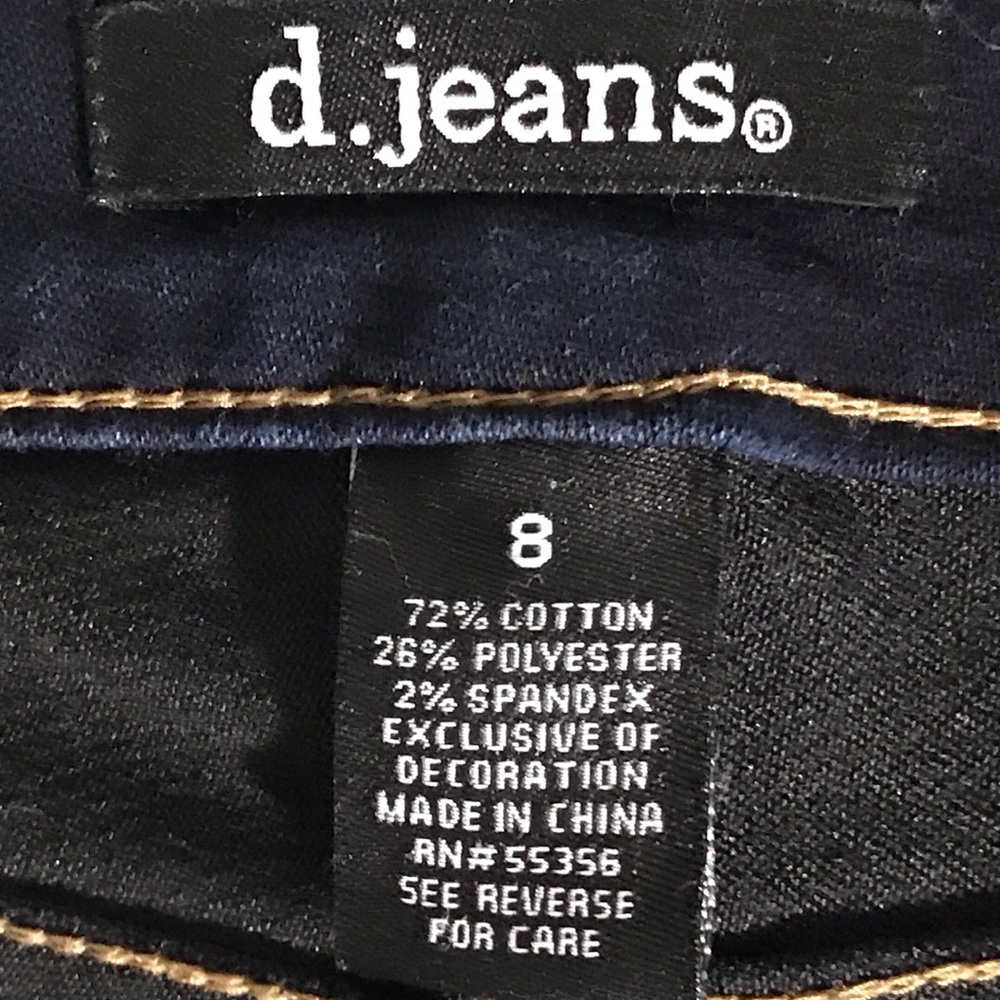 Women’s Black Denim Capris size 8..by d.jeans - Picture 3 of 3